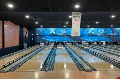 Strike Club Bowling